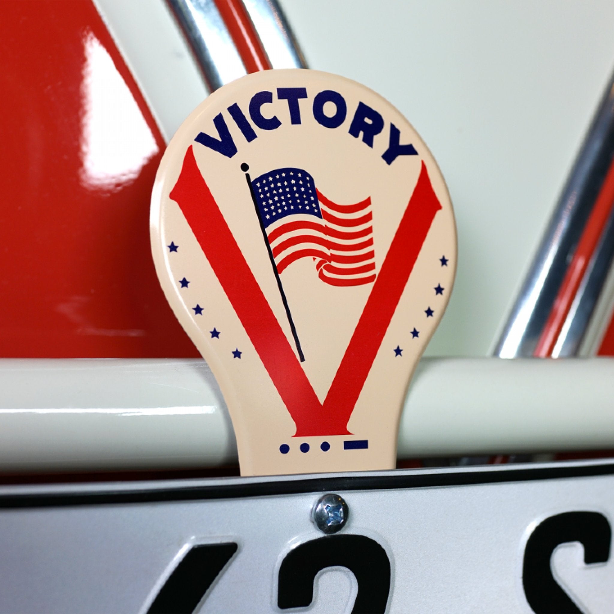 WW2 Victory USA Flag License Plate Topper - WWII