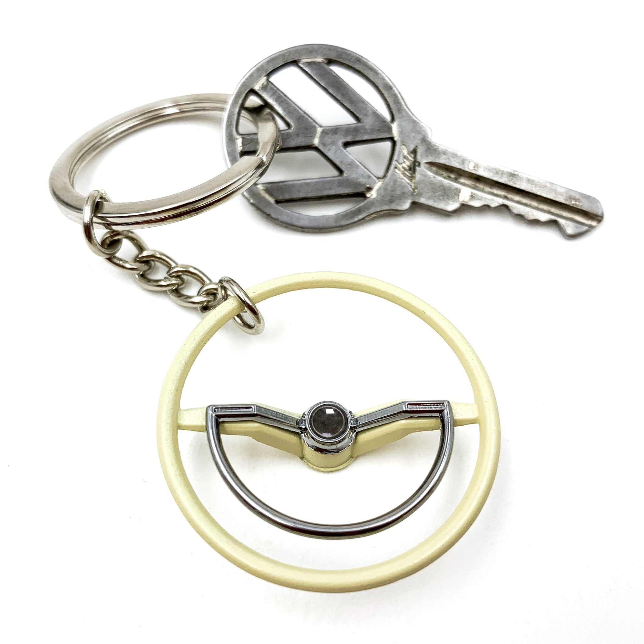 1960-63 VW Beetle Beige Dished Steering Wheel Keychain with Choice of Horn Button