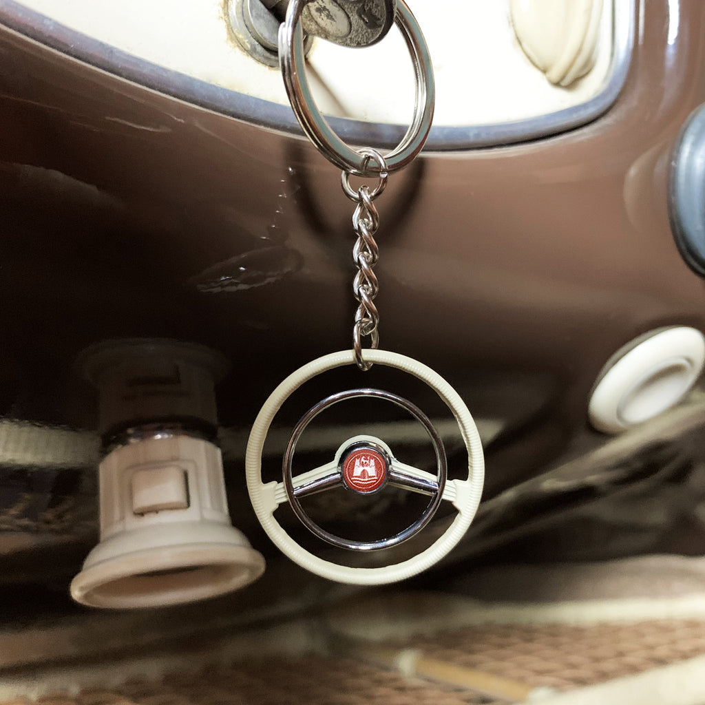 1948-58 Petri 2 Spoke Beige Banjo Steering Wheel Keychain - Red Wolfsburg