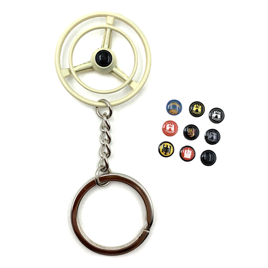 1948-58 Petri 3 Spoke Beige Banjo Steering Wheel Keychain - Black Button